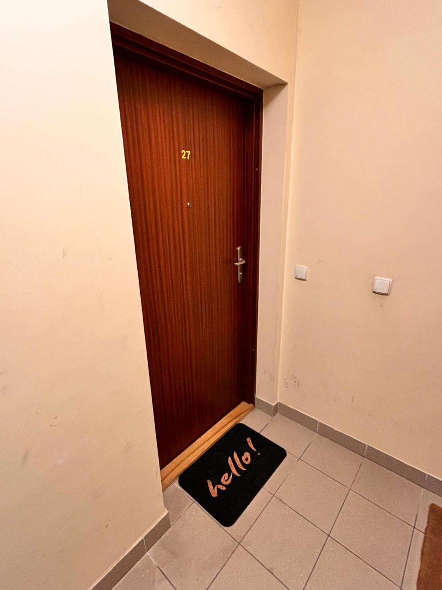 Apartament Roentgena 16 Przy Centrum Onkologii I Klinice Novum Warsaw Exterior photo
