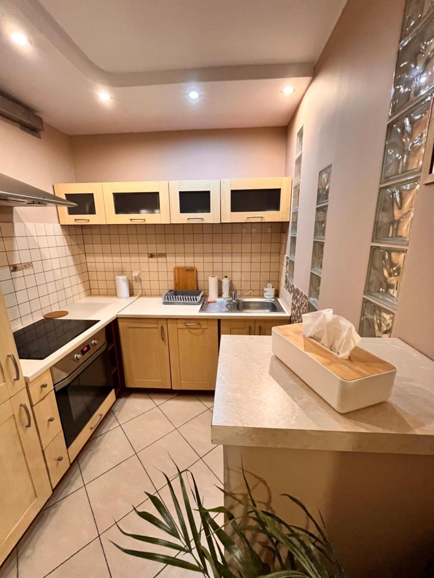 Apartament Roentgena 16 Przy Centrum Onkologii I Klinice Novum Warsaw Exterior photo